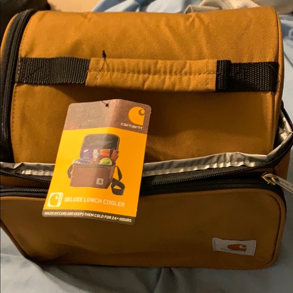 carhartt deluxe lunch box